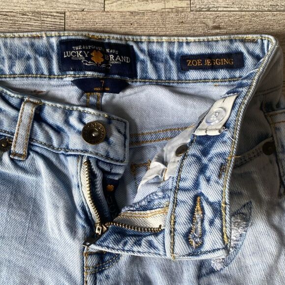 Lucky Brand, Little Girl’s, “Zoe”, Light Wash Distressed Denim Jeggings - Picture 6 of 7